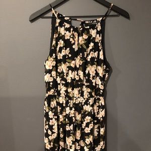 NWT Forever 21 floral maxi dress